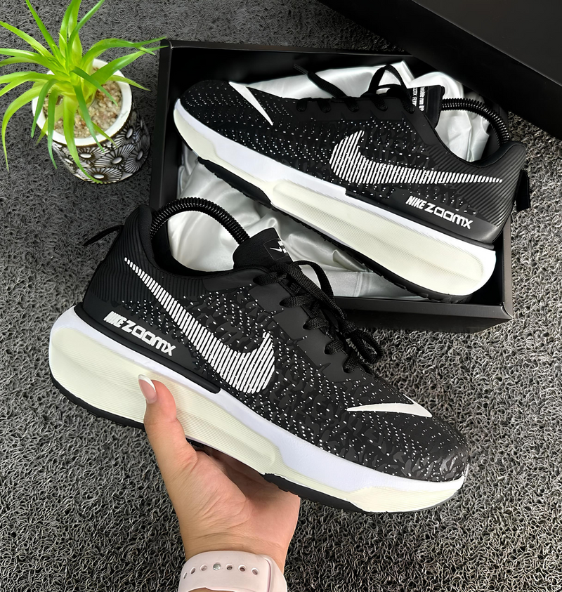 Zapatillas Nike ZoomX Invencible™ - Original CristalesTienda®